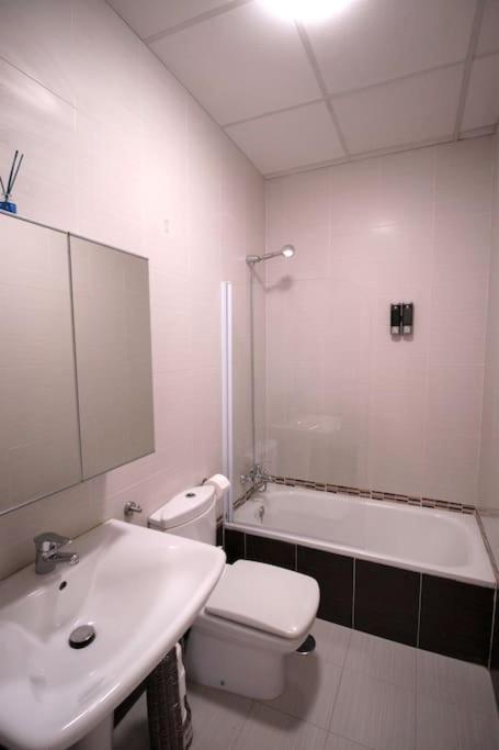Bonito Y Silencioso Apartamento - Centro Historico Málaga Esterno foto