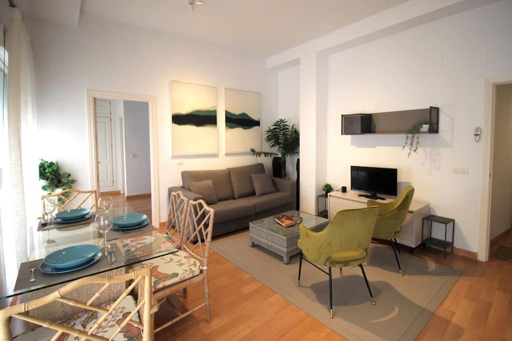 Bonito Y Silencioso Apartamento - Centro Historico Málaga Esterno foto