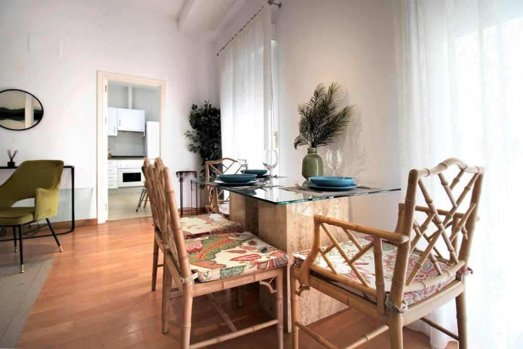 Bonito Y Silencioso Apartamento - Centro Historico Málaga Esterno foto